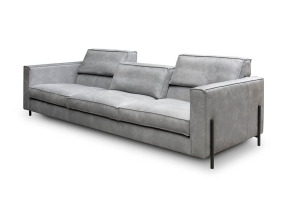 Nr. 1 / Sofa oder Ecke / in Stoff oder Leder / ab 1728 €